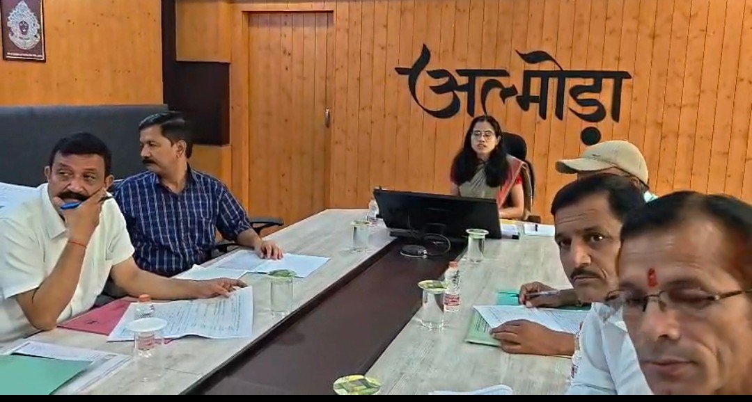 अल्मोड़ा में विशेष गहन पुनरीक्षण के तहत सभी 98,529 नोटिस वितरित, 97,683 मामलों में सुनवाई पूर्ण