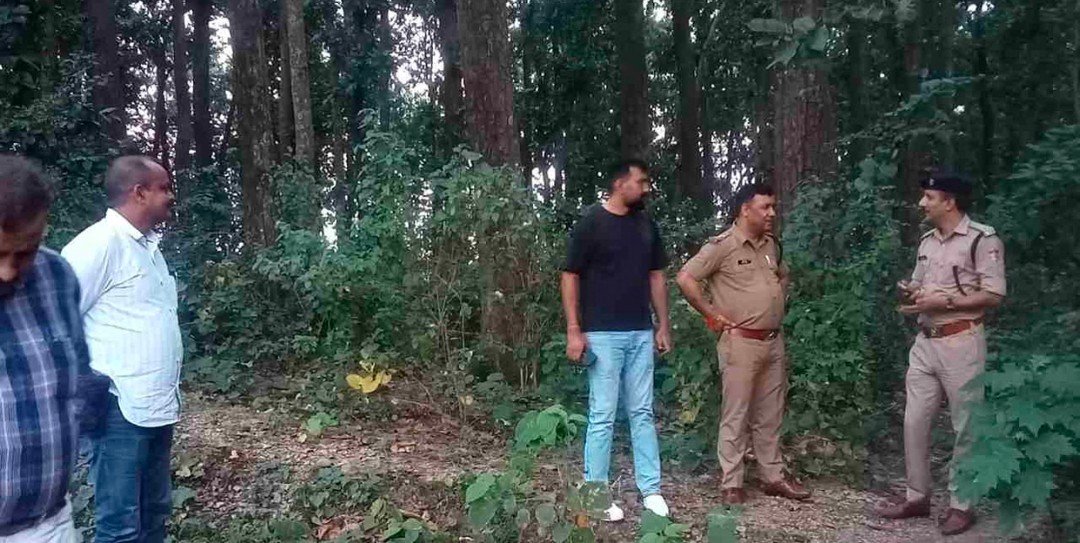 देहरादून मए घर से लापता व्यक्ति का शव खाई में मिला, गले में मिले चाकू के निशान, पुलिस जांच में जुटी