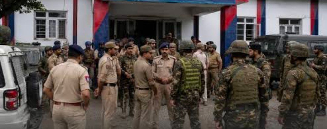 बदरीनाथ धाम में सेना और पुलिस के बीच मंदिर मार्ग को लेकर विवाद, मामले में एक मेजर समेत सेना के जवानों पर मुकदमा दर्ज