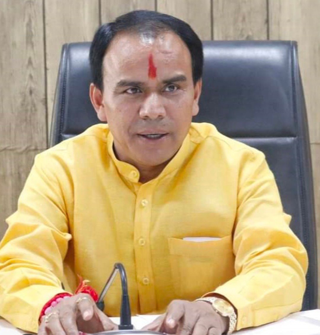 शिक्षा मंत्री का बड़ा बयान, पेपर लीक या परीक्षा में गड़बड़ी पर नपेंगे वीसी और रजिस्ट्रार