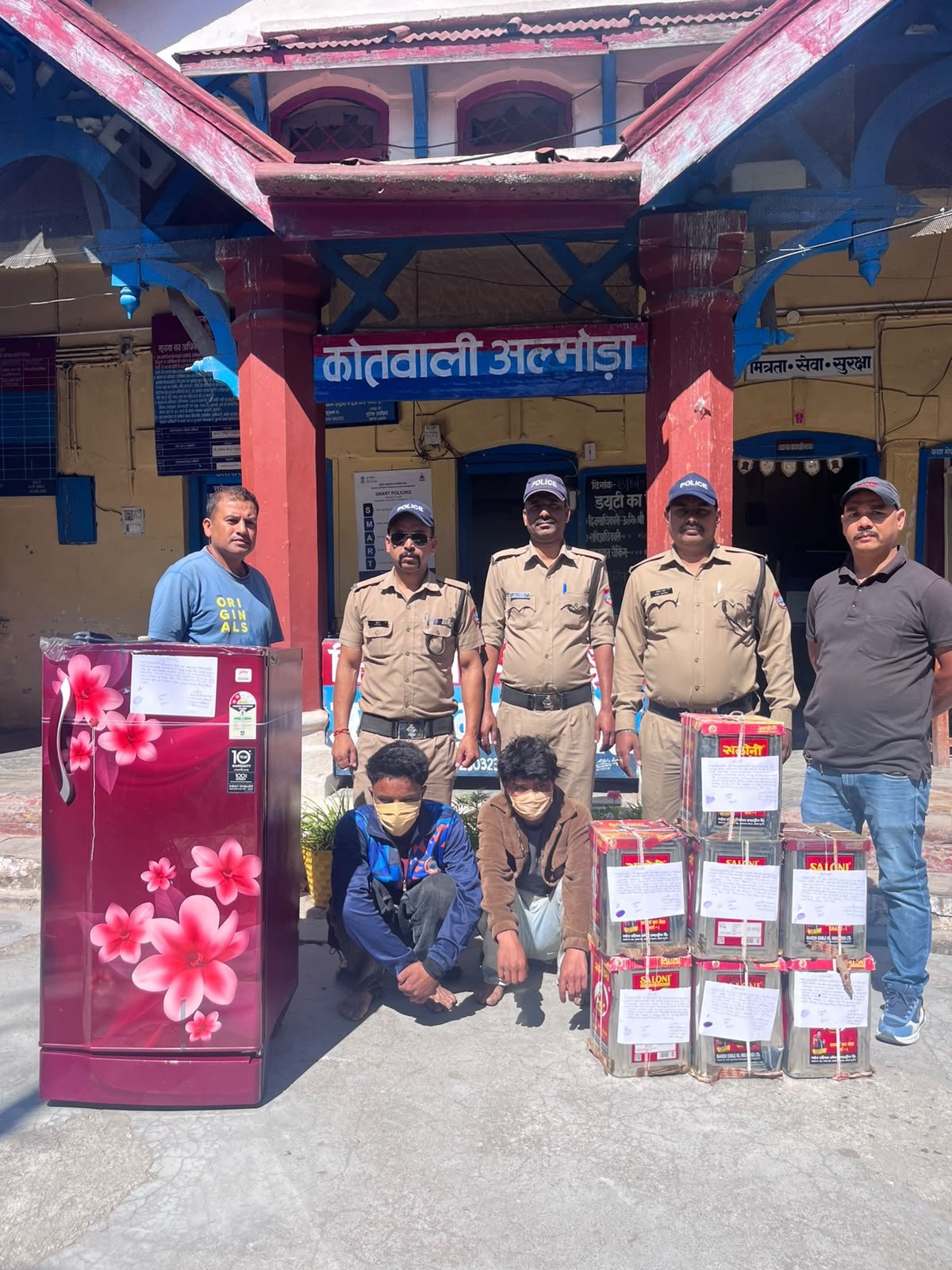 अल्मोड़ा के दो मामलों में शातिर अभियुक्तों को भेजा सलाखों के पीछे, चोरी की शत-प्रतिशत सामग्री बरामद