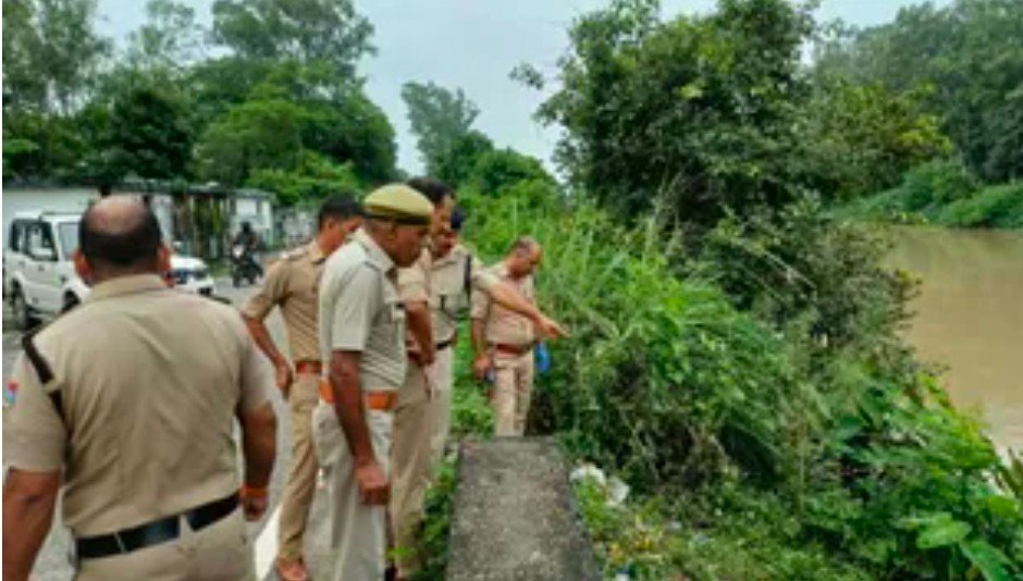 हरिद्वार के मंगलौर में पुराने गंगनहर में मिला 38 वर्षीय महिला का शव, गला काटकर हत्या,  पुलिस जुटी शव की शिनाख्त में, हत्यारों की तलाश जारी