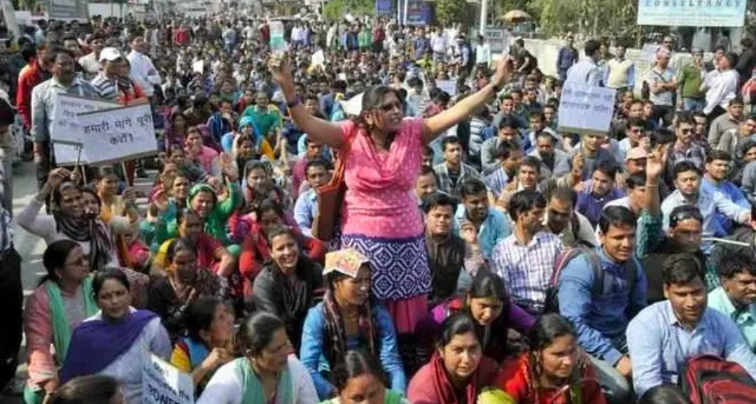 समान काम-समान वेतन के लिए उपनल वालों को देनी होगी परीक्षा, कर्मचारियों में खलबली